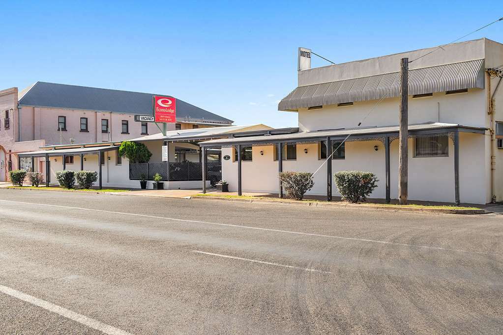 Ben Hall Motor Inn Форбс Екстериор снимка